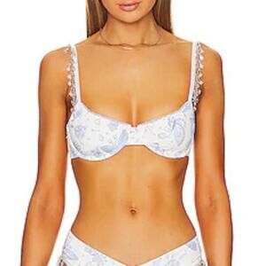 NWT Frankie’s Bikinis x SYDNEY SWEENEY Muse Underwire Bikini Top Size Medium